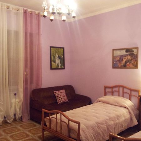 チェファルLe Giaretteアパートメント 部屋 写真