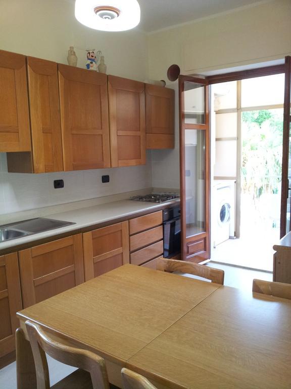 チェファルLe Giaretteアパートメント 部屋 写真